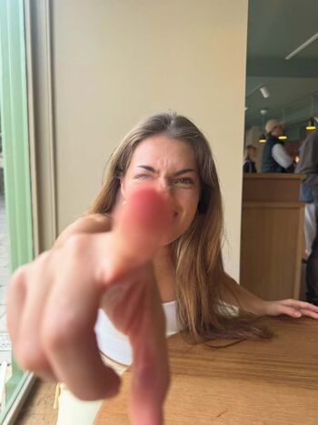 Full leaked Darcycromptonx private onlyfans photo