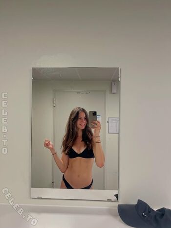 Full leaked Daria hecker private onlyfans photo