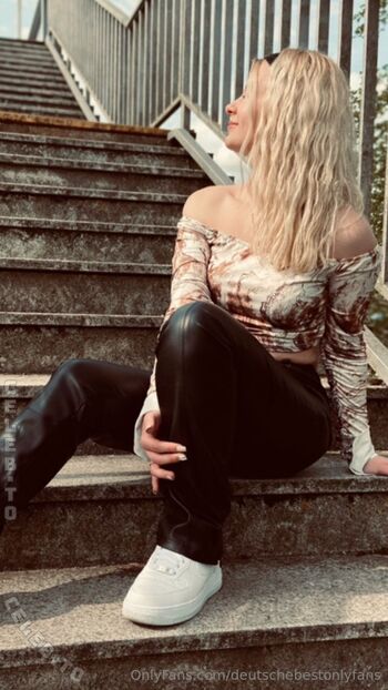 Full leaked Daria petrovna private onlyfans photo