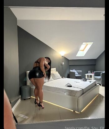 Full leaked Daria shuer private onlyfans photo