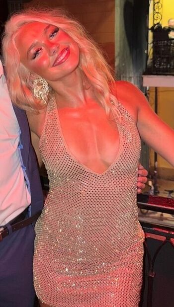 Full leaked Darianrhodess page private onlyfans photo