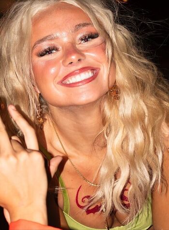Full leaked Darianrhodess page private onlyfans photo