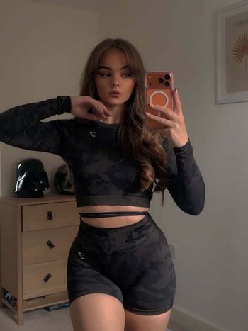 Full leaked Darthcydiousuk private onlyfans photo