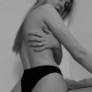 Full leaked Dasha kononyukk private onlyfans photo