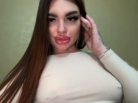 Full leaked Dashaaaa private onlyfans photo
