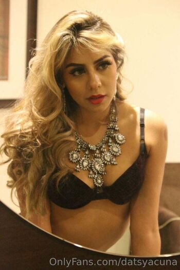 Full leaked Datsy acuna private onlyfans photo