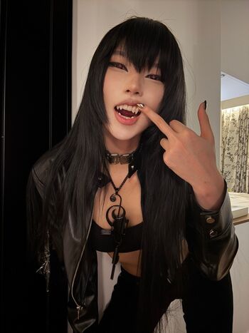 Full leaked Daturakisses private onlyfans photo