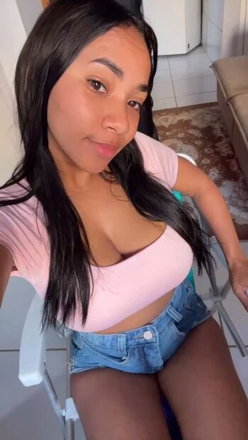 Full leaked Dayanacandido private onlyfans photo