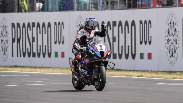 Full leaked Dayoficial private onlyfans photo