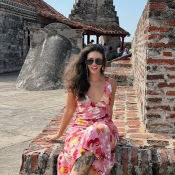 Full leaked Dbora aladim private onlyfans photo