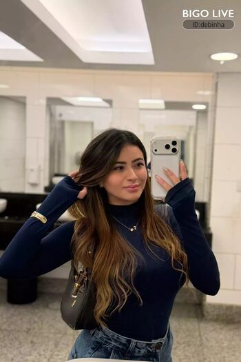 Full leaked Debinha private onlyfans photo