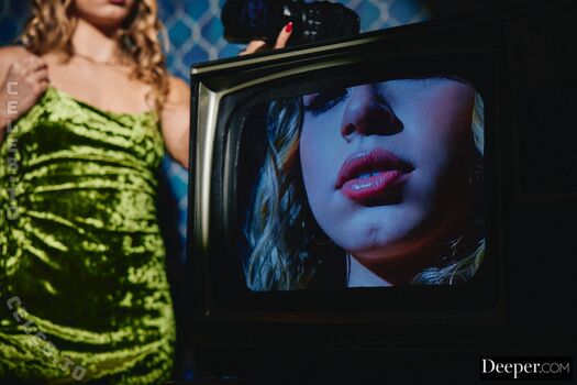 Full leaked Deeper page private onlyfans photo