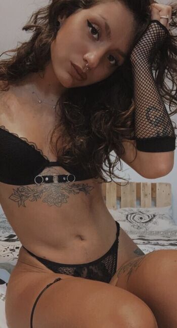 Full leaked Deeperse private onlyfans photo