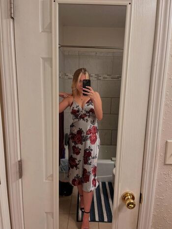 Full leaked Defnotdes private onlyfans photo