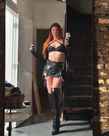 Full leaked Dehlani page private onlyfans photo