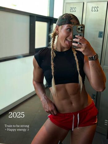 Full leaked Delia schweizer page private onlyfans photo