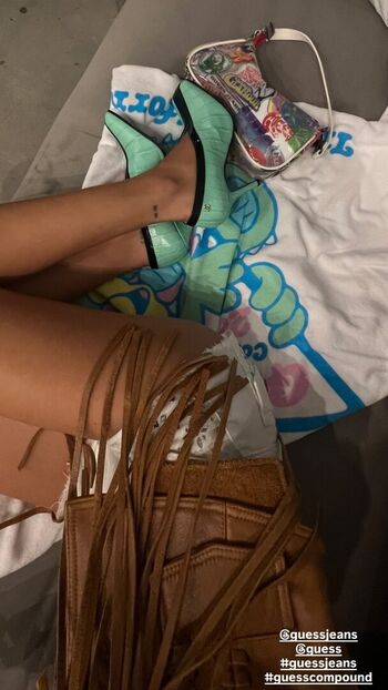 Full leaked Delilah belle hamlin private onlyfans photo