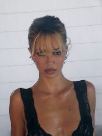 Full leaked Delilah belle hamlin private onlyfans photo