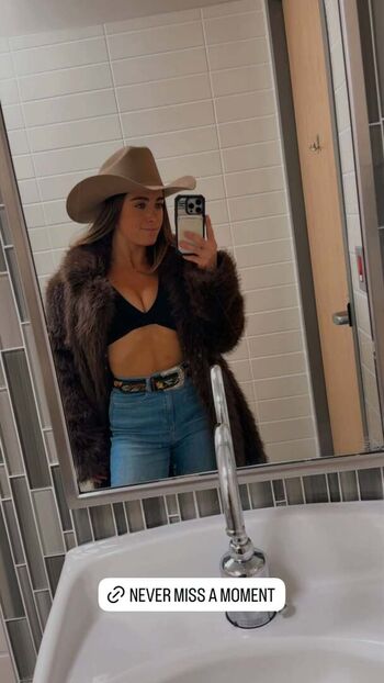 Full leaked Demi bagby private onlyfans photo
