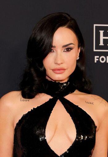 Full leaked Demi lovato page private onlyfans photo