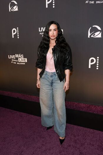 Full leaked Demi lovato page private onlyfans photo