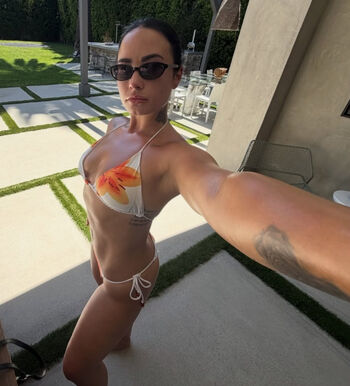 Full leaked Demi lovato page private onlyfans photo
