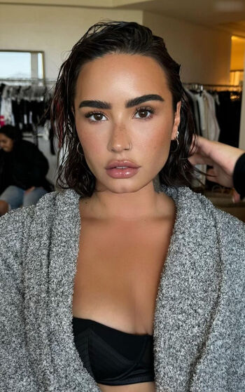 Full leaked Demi lovato page private onlyfans photo