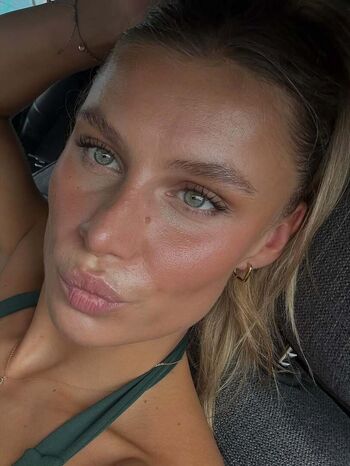 Full leaked Demi van den wildenberg page private onlyfans photo