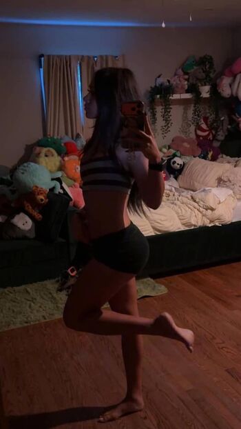 Full leaked Demisux private onlyfans photo