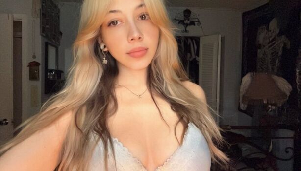 Full leaked Demonxbae private onlyfans photo