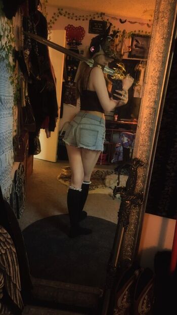 Full leaked Demonxbae private onlyfans photo