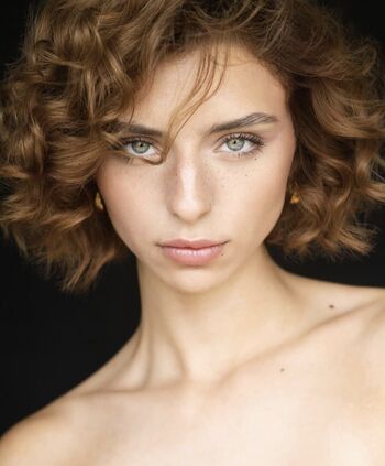 Full leaked Deneb dlm page private onlyfans photo