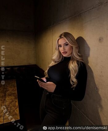 Full leaked Denise mski  page private onlyfans photo