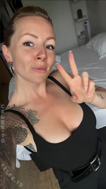Full leaked Denise schwitalle private onlyfans photo