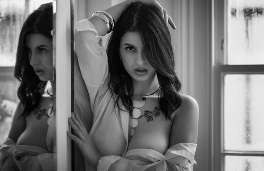 Full leaked Denyssa e page private onlyfans photo