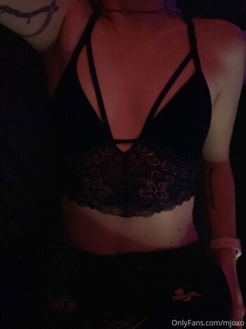 Full leaked Derpyoxo private onlyfans photo