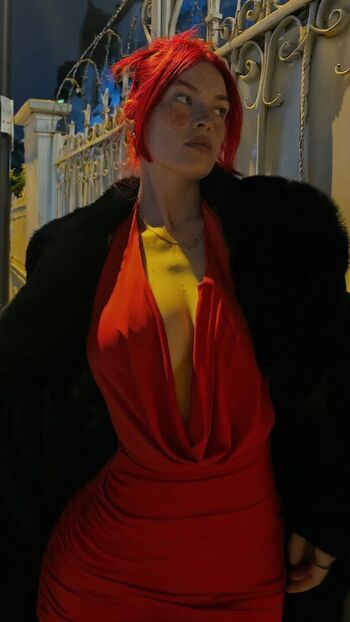 Full leaked Derya akarsu page private onlyfans photo