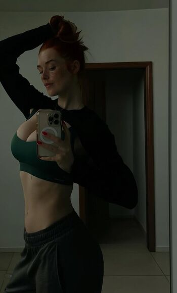 Full leaked Derya akarsu private onlyfans photo