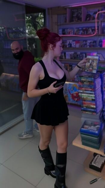 Full leaked Derya akarsu private onlyfans photo