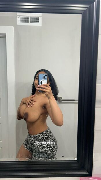 Full leaked Desireava private onlyfans photo