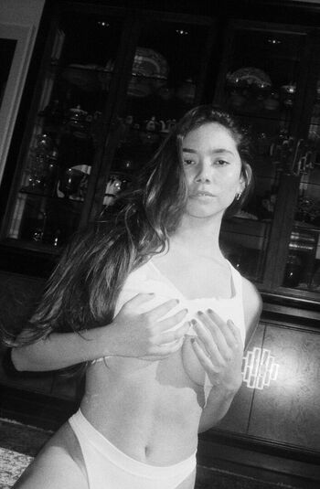 Full leaked Desiree flores private onlyfans photo