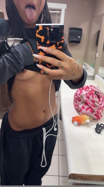 Full leaked Destini aries private onlyfans photo