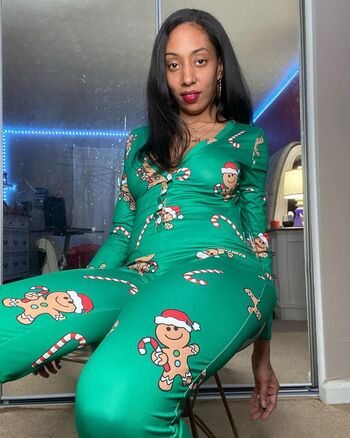 Full leaked Destinyredbone private onlyfans photo