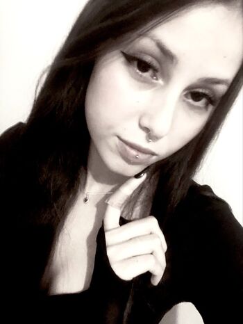 Full leaked Deusakitty private onlyfans photo