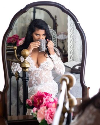 Full leaked Devi the model page private onlyfans photo