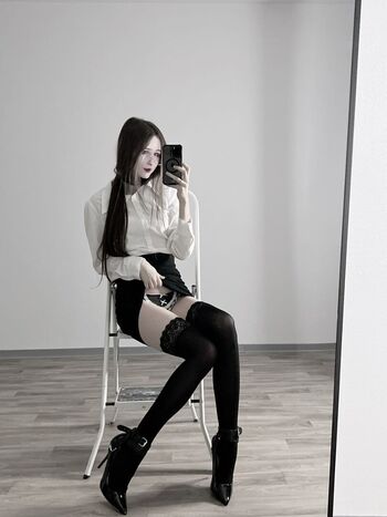 Full leaked Devibtch private onlyfans photo