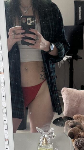 Full leaked Deviledmeg private onlyfans photo