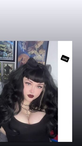 Full leaked Devilsgotadaughter private onlyfans photo