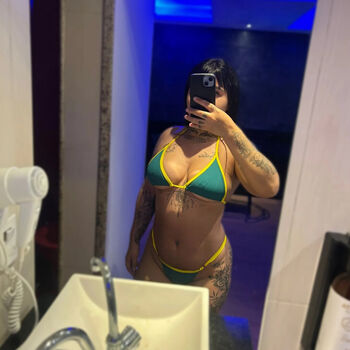 Full leaked Dhulia matos private onlyfans photo