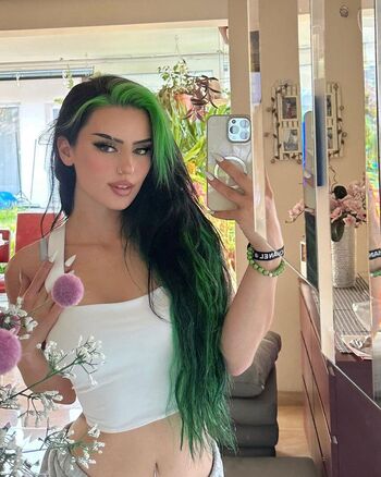 Full leaked Diaraa s private onlyfans photo